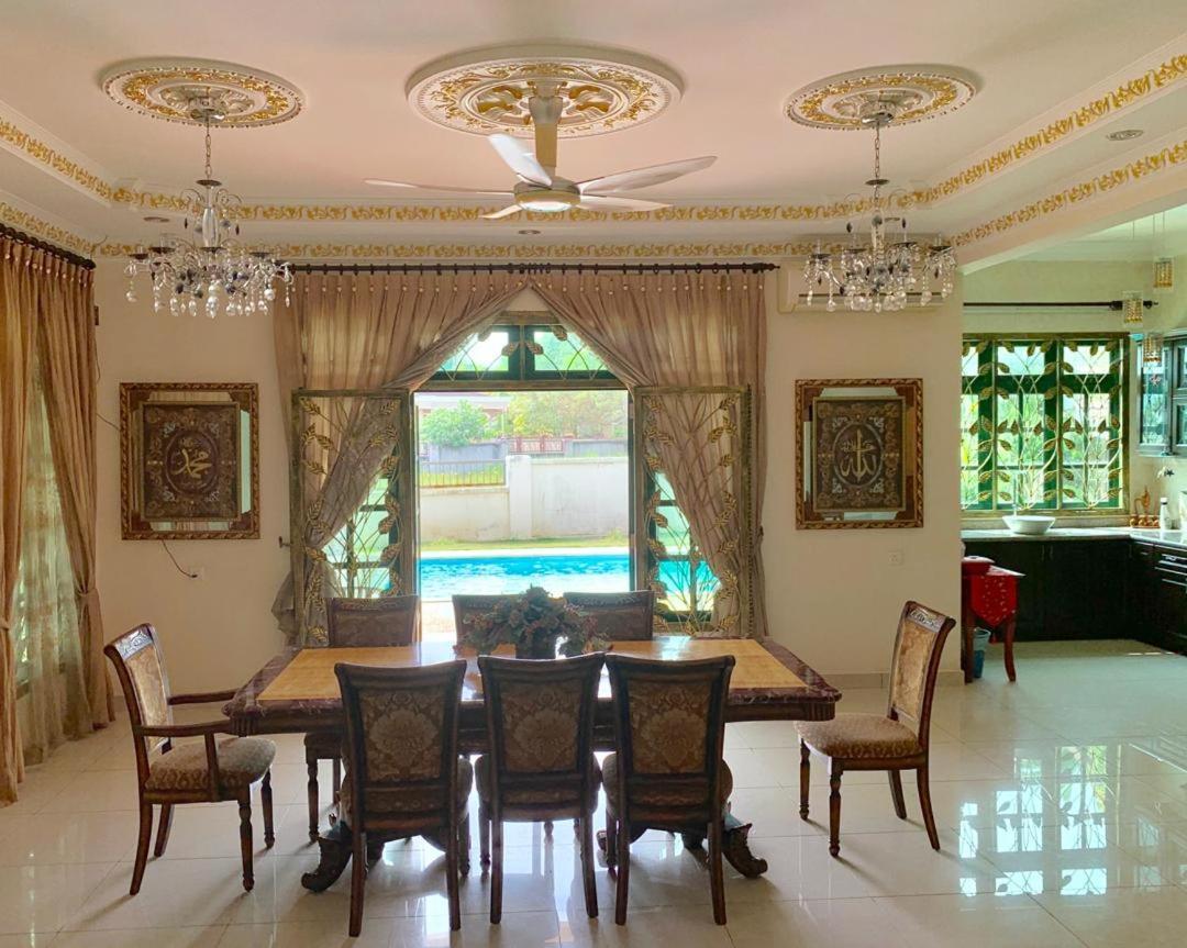Villa Shamir Sepang Extérieur photo