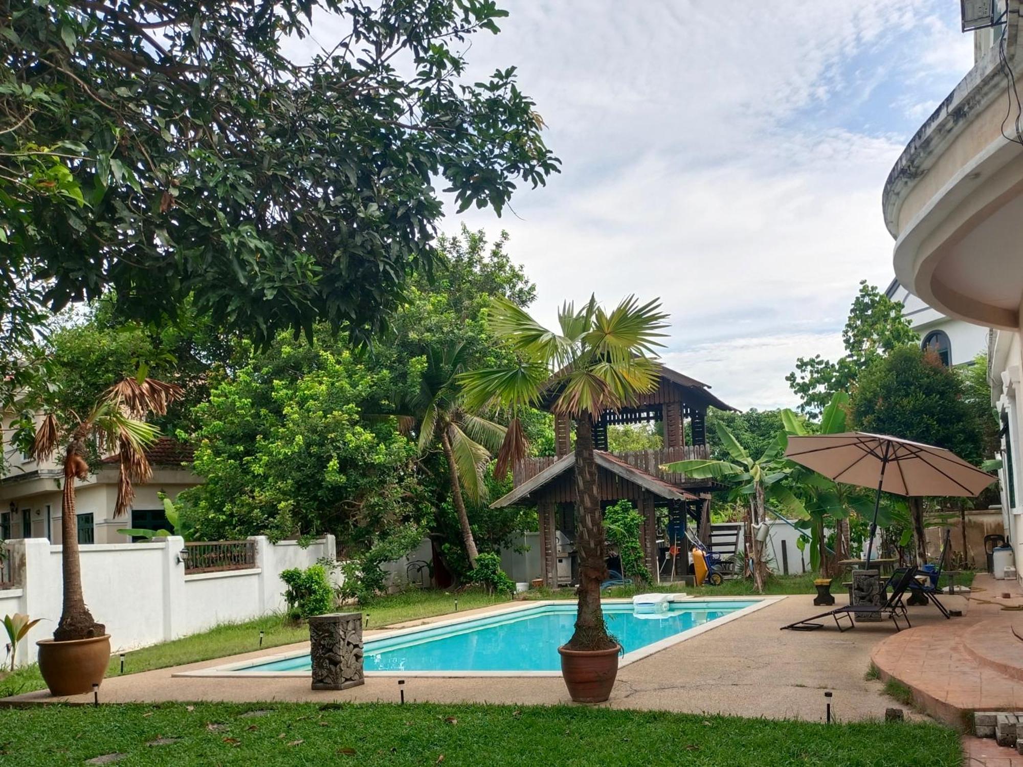 Villa Shamir Sepang Extérieur photo